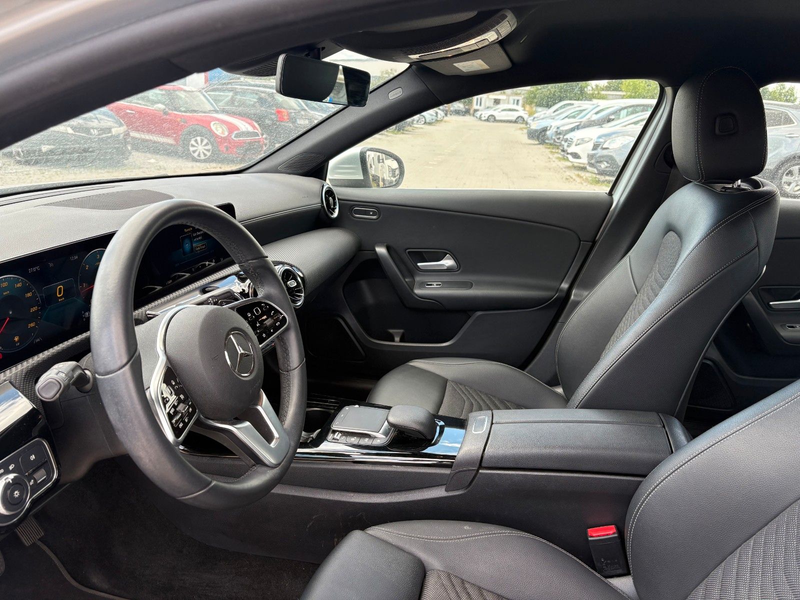 Mercedes-Benz A 180d Business - Samsaru's Car Outlet