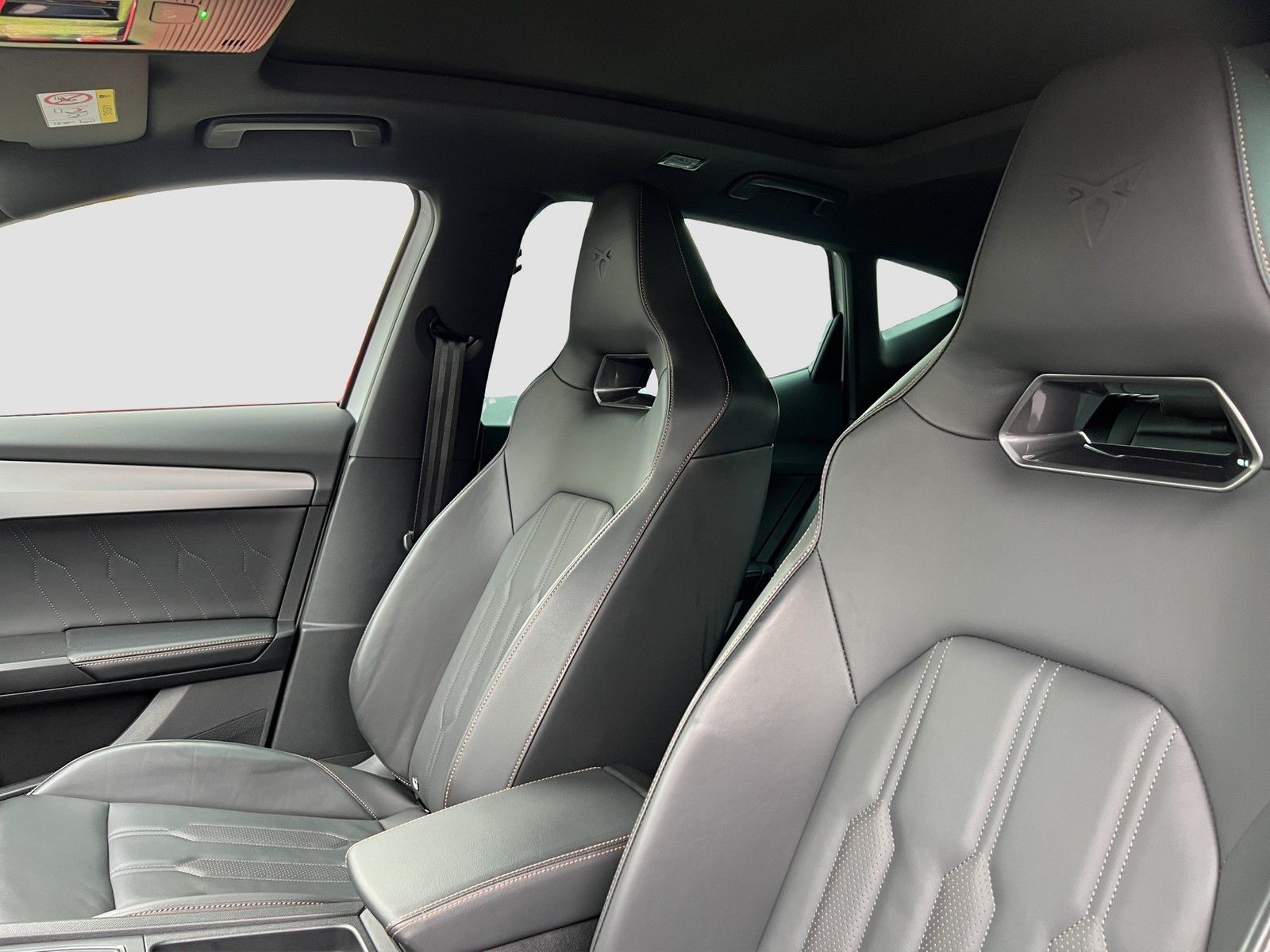 Cupra Formentor 2.0 VZ 4X4 LEDER PANO AHK CAM LM19 NAV