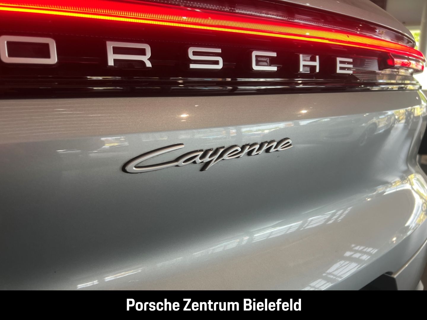 Porsche Cayenne E-Hybrid HA-Lenkung InnoDrive Soft-Close