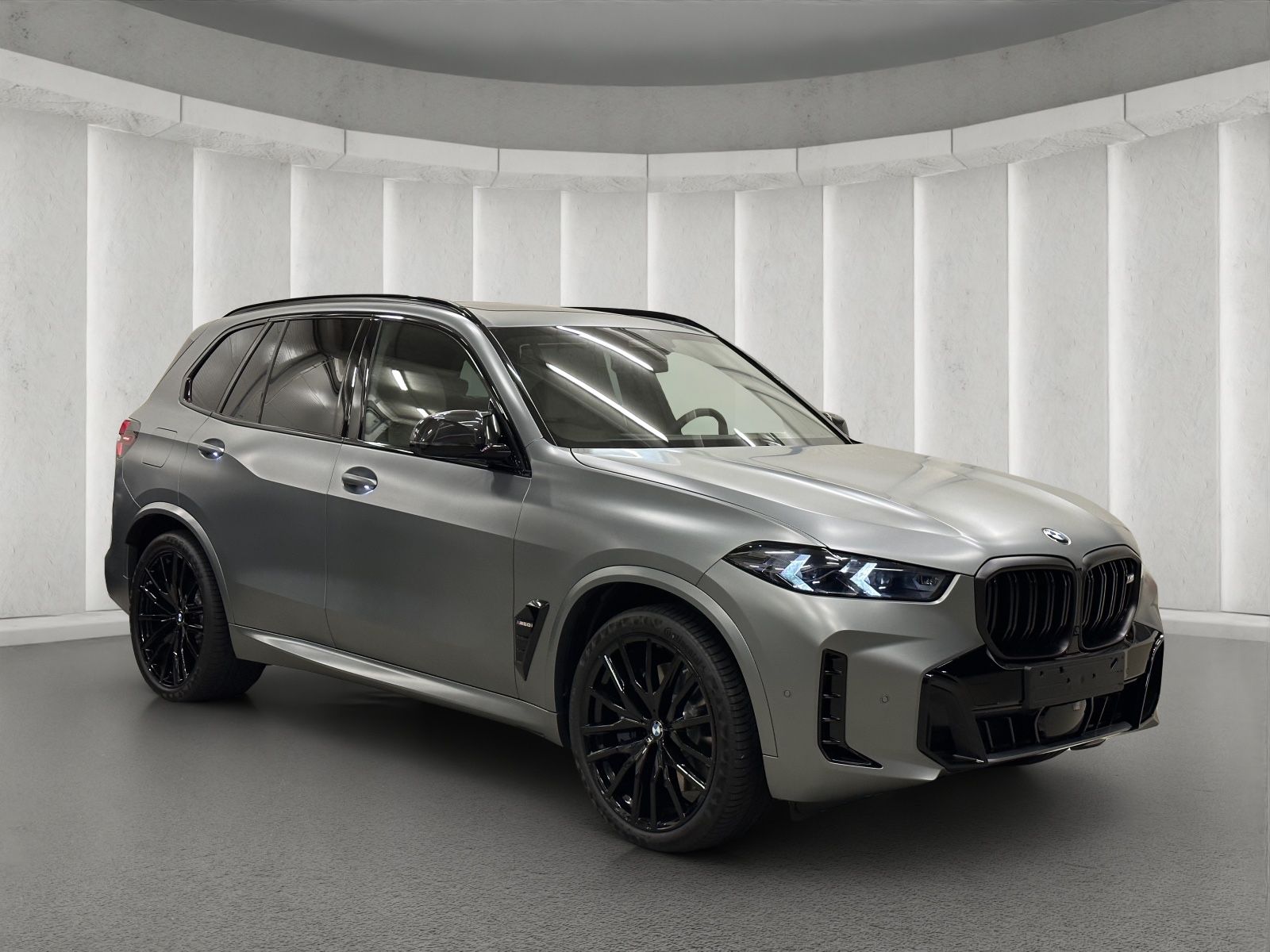 BMW X5 M60i xD Bowers/Carbon/Standhzg/AHK/Sky