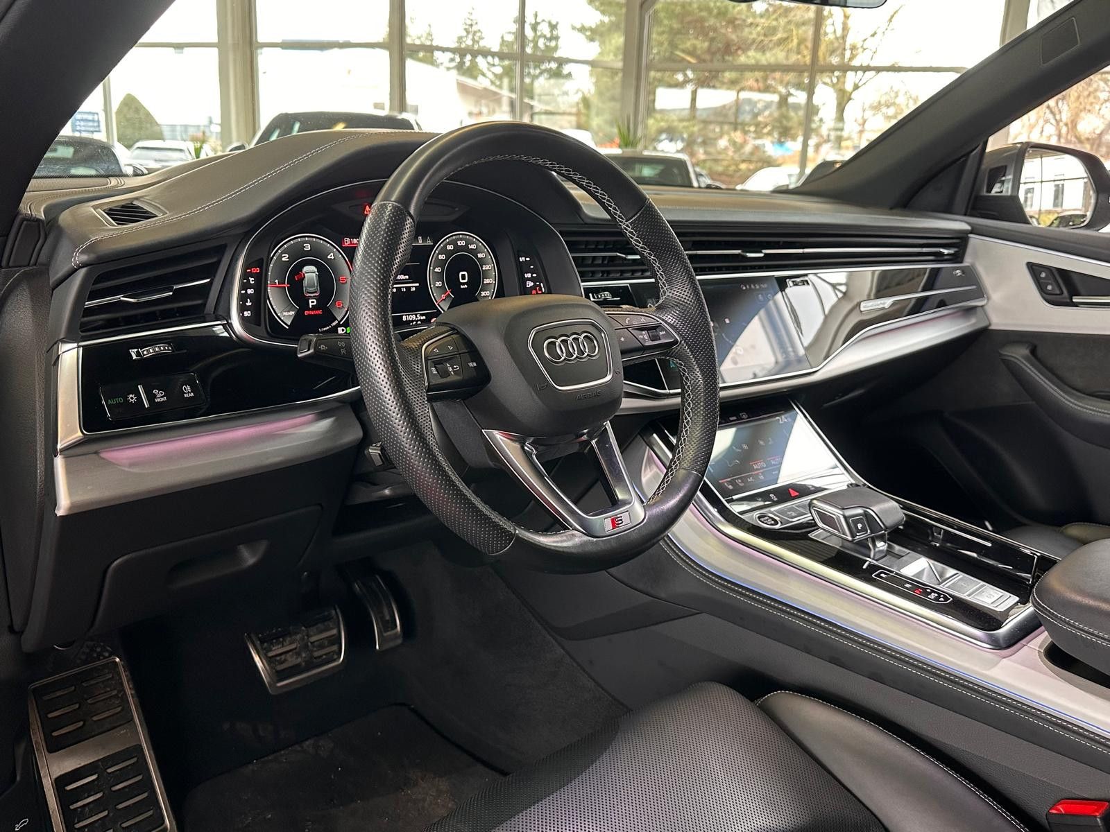 Audi Q8 50 TDI quattro S LINE AHK STANDHZ PANO Allrad