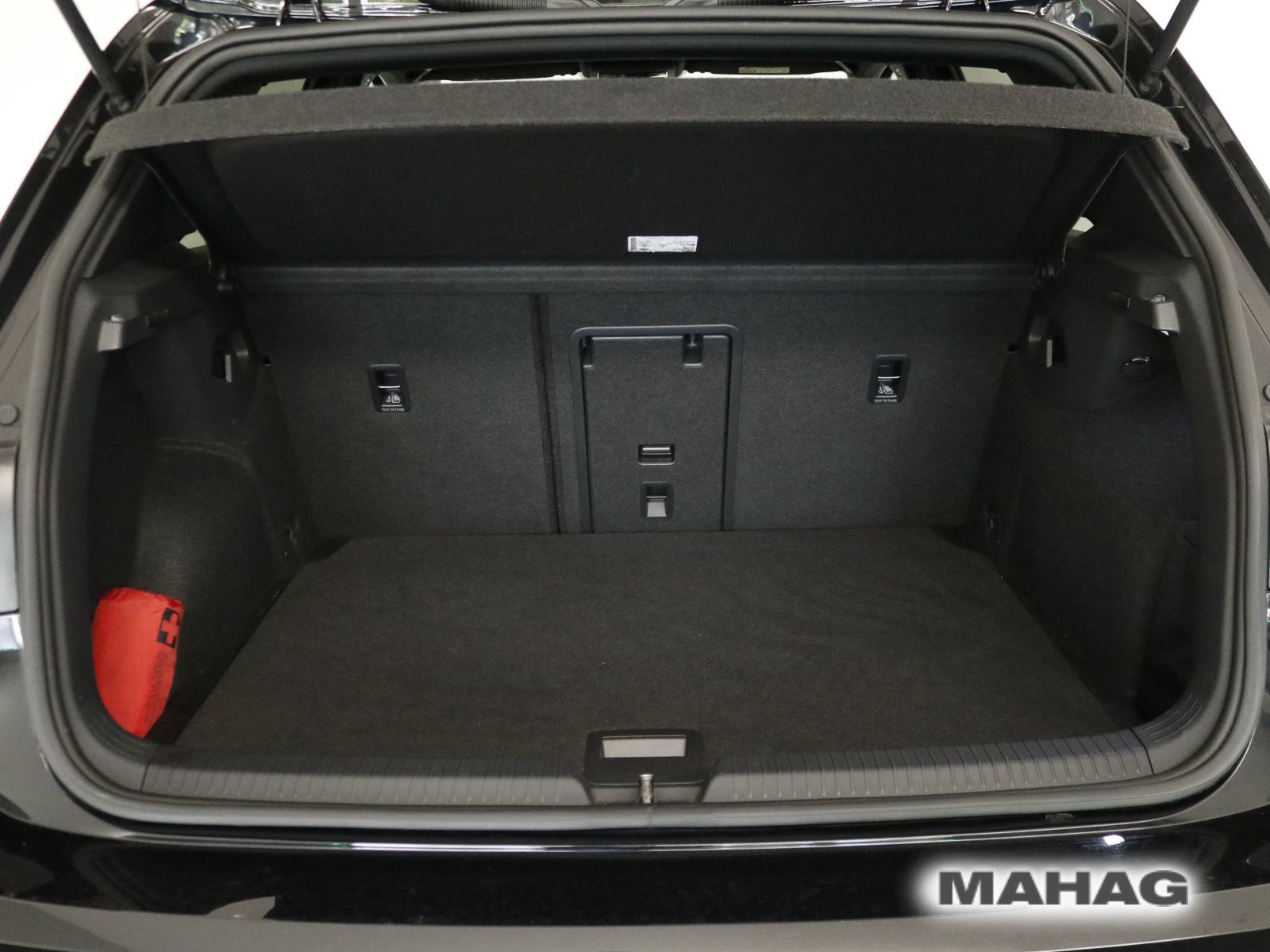Volkswagen Golf GTI 2.0 TSI LEDER LED+ Navi Pano Standhz DC