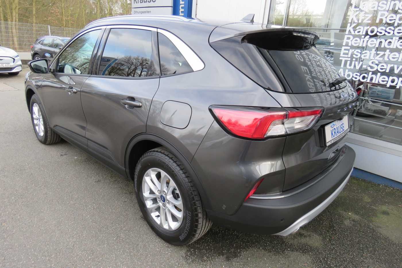 Ford Kuga Hybrid Titanium X - Samsaru's Car Outlet