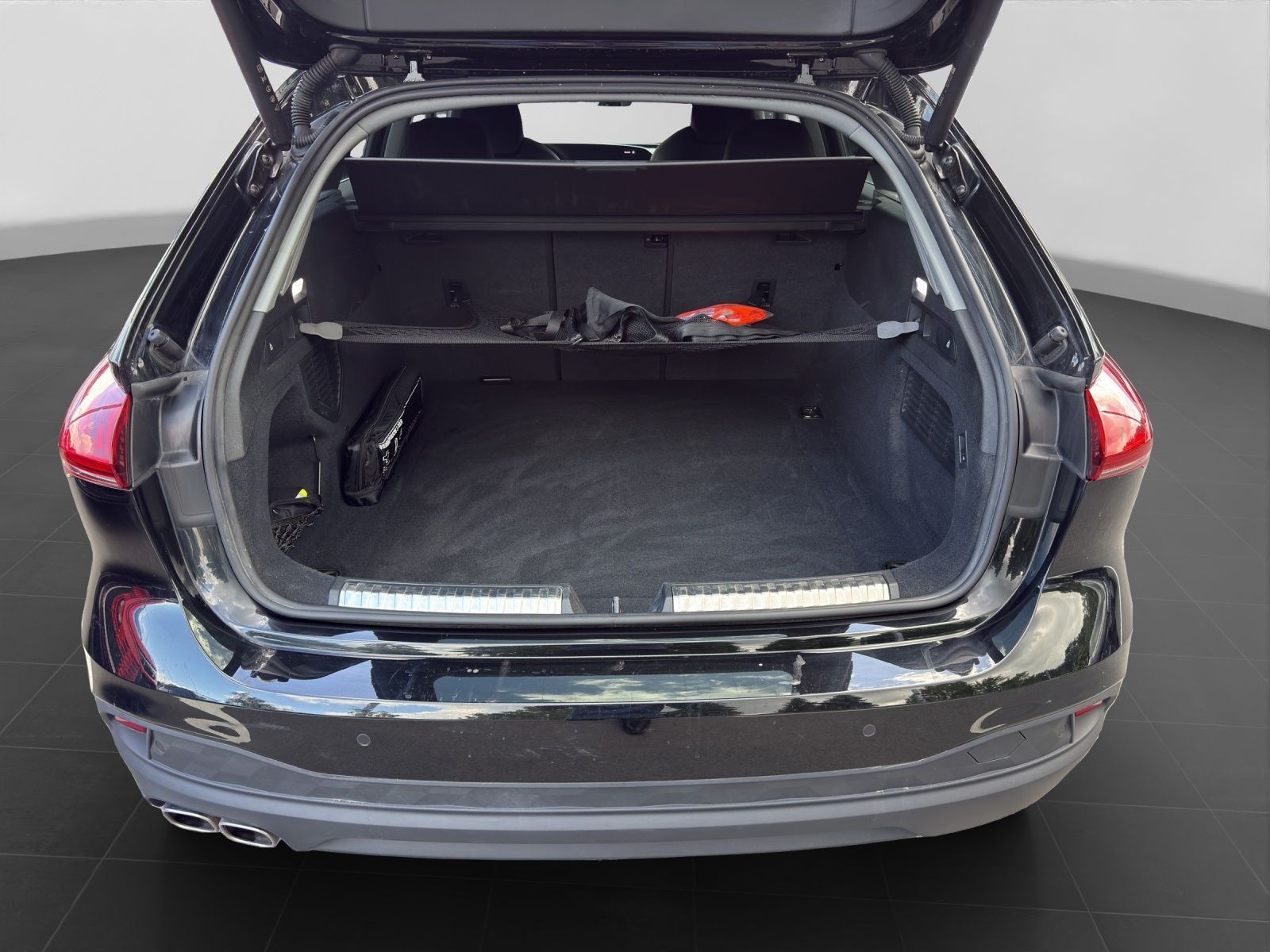 Audi A5 Avant TDI Q S LINE LM19 MATRIX ASSIST AHK