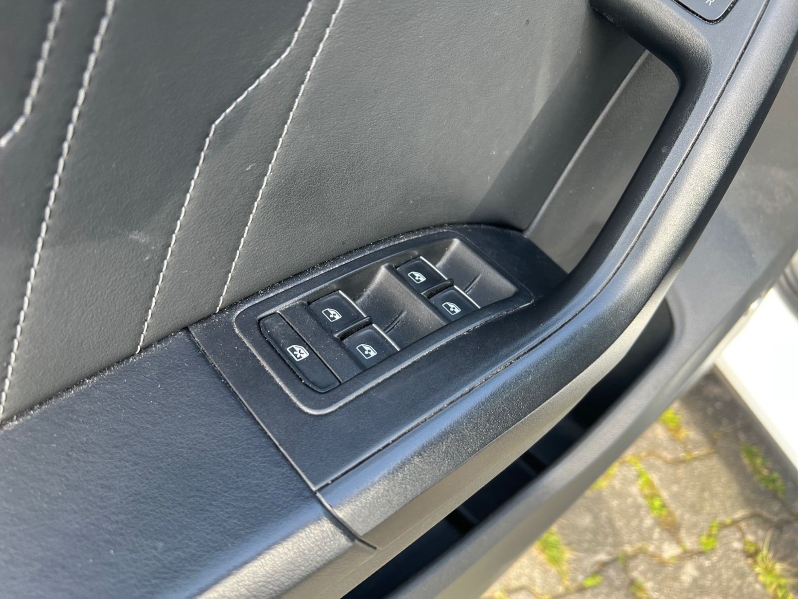 Seat Ateca FR 1.5TSI 110kW (150PS)*DSG*AHK*PANO*NAVI*