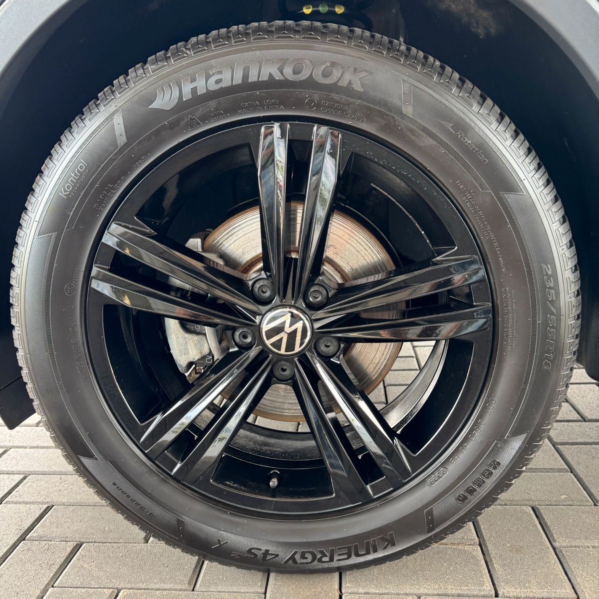 Volkswagen Tiguan Life - Samsaru's Car Outlet