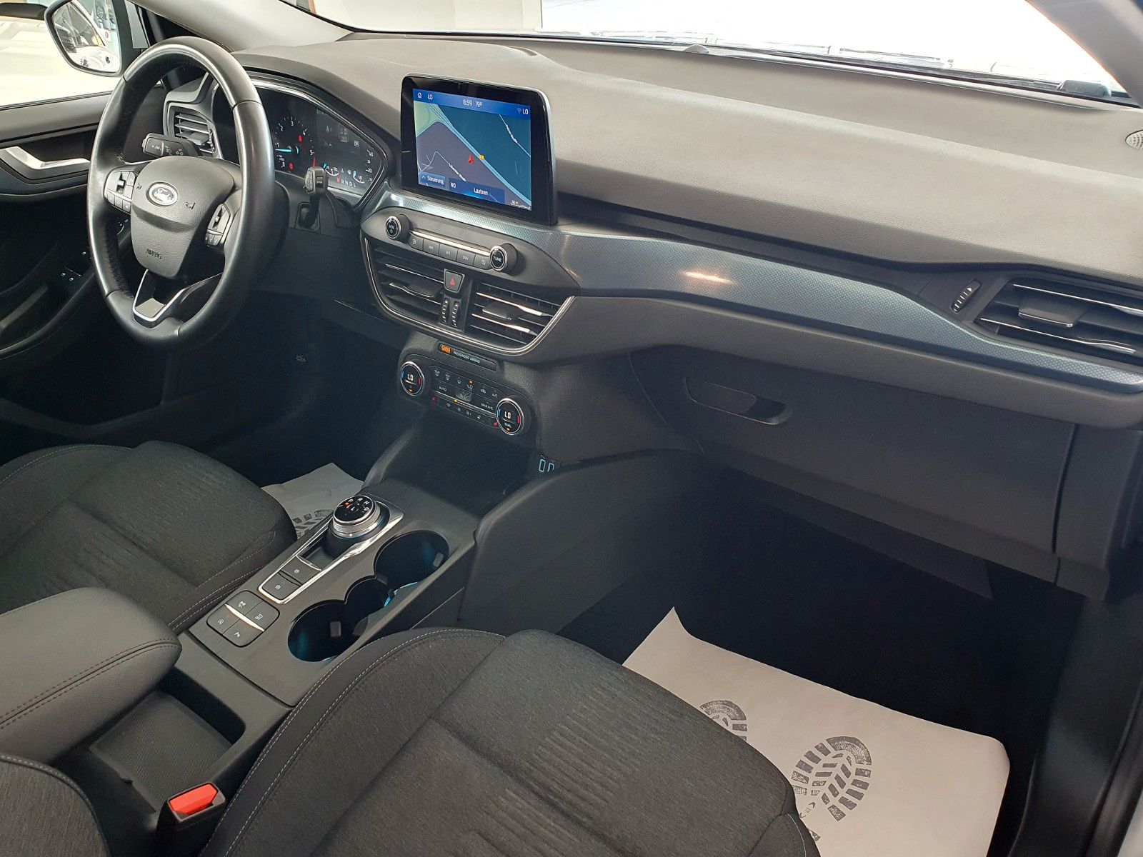Ford Focus Turnier Active - Samsaru's Car Outlet