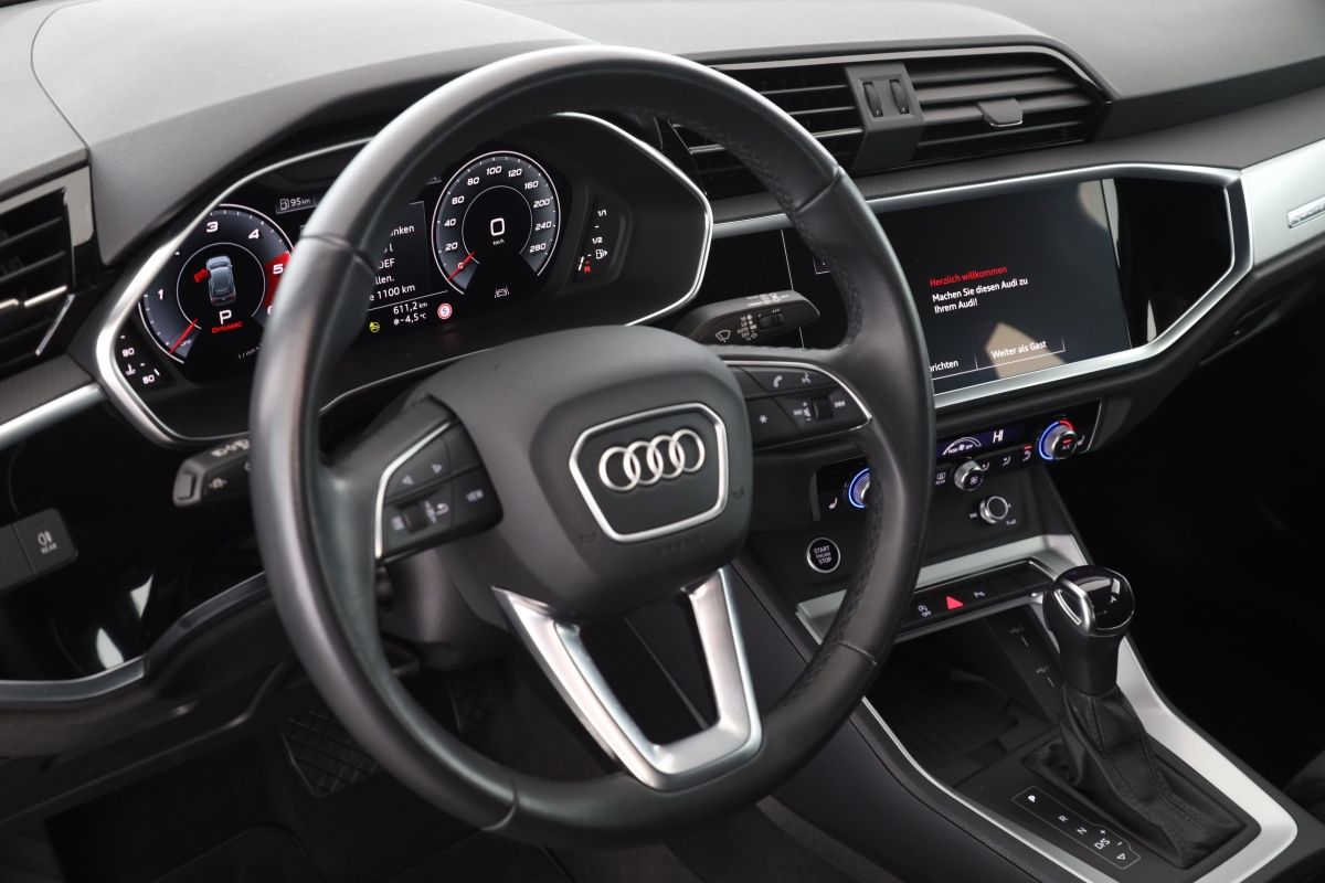 Audi Q3 35 TDI quattro S tronic S line - Samsaru's Car Outlet
