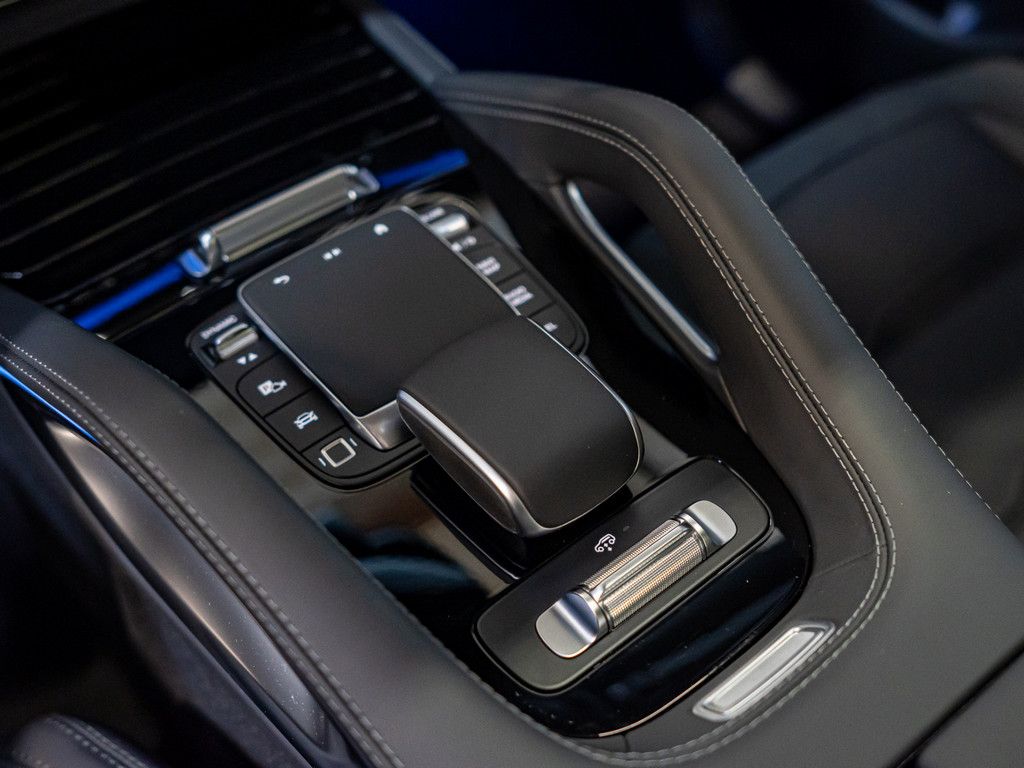 Mercedes-Benz GLE 53 AMG HYBRID 4M+ AHK Abstandstemp. LED Pano