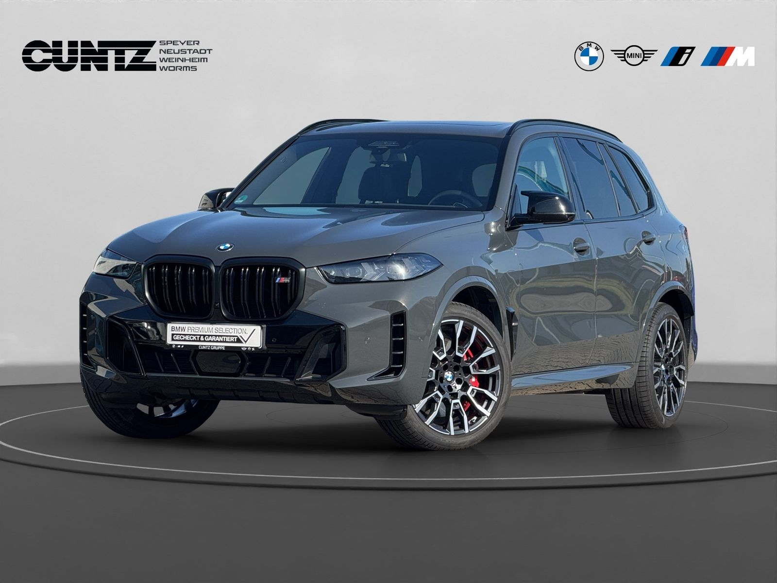 BMW X5 M60i xDrive M Paket Pro Sky Lounge Anhängerk.