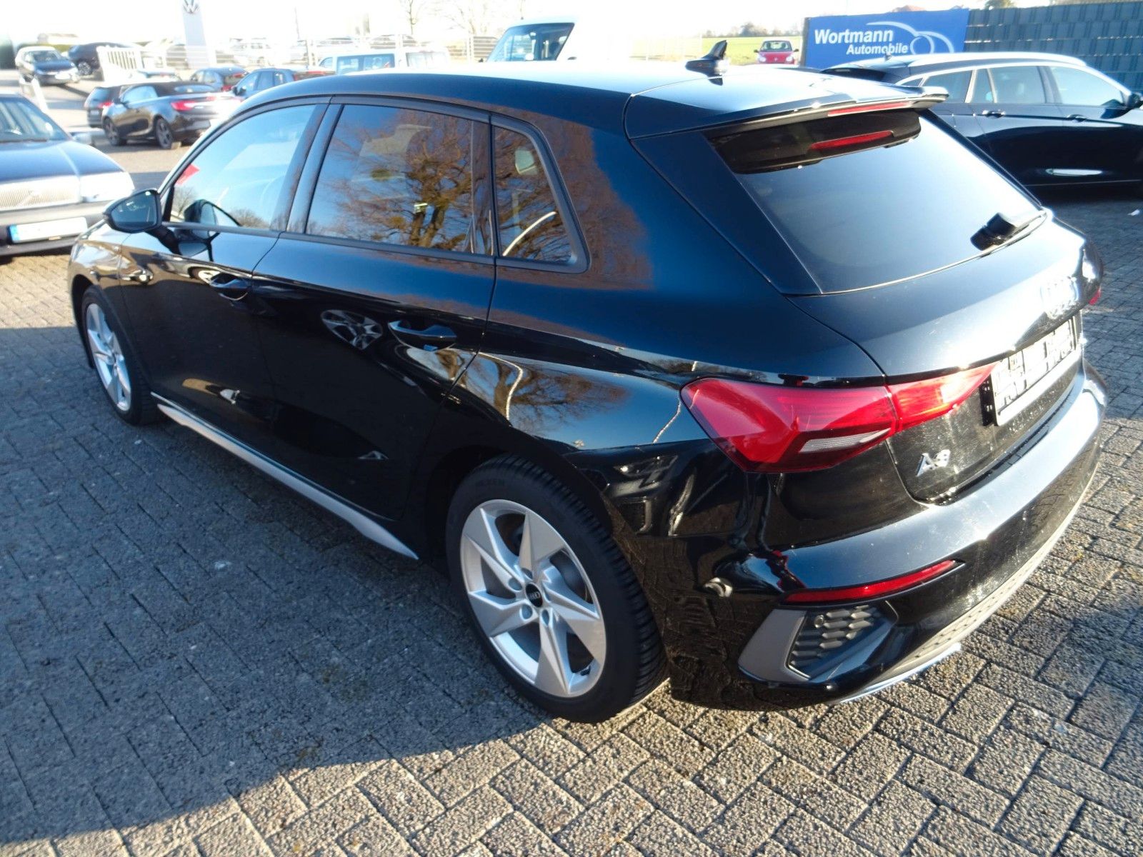 Audi A3 Sportback30TFSI S line NaviLEDSHZ Virtuell