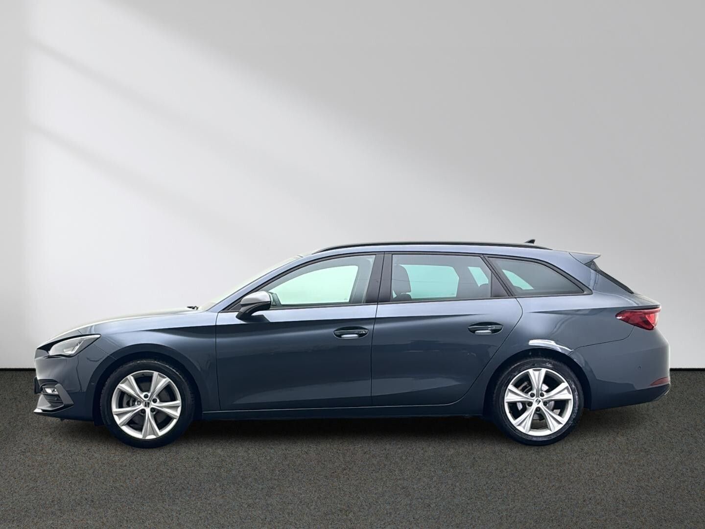 Seat Leon Sportstourer FR 2.0 TDI DSG LED ACC AHK