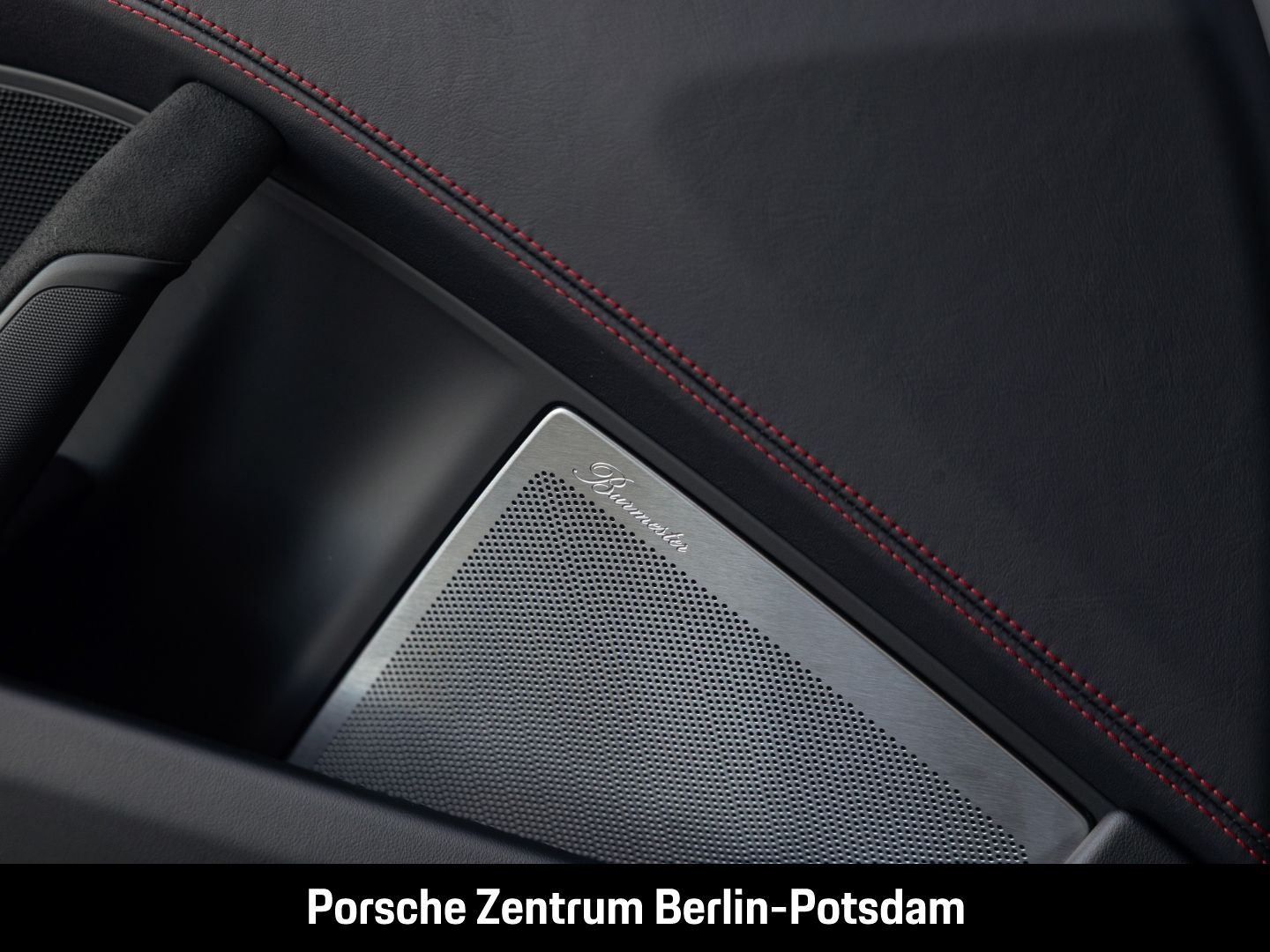 Porsche 992 911 Targa 4 GTS Burmester Sportabgas LED-Mat