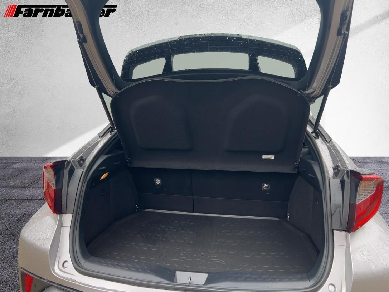 Toyota C-HR 2,0 Hybrid Team D inkl. AHK *Comfortpaket