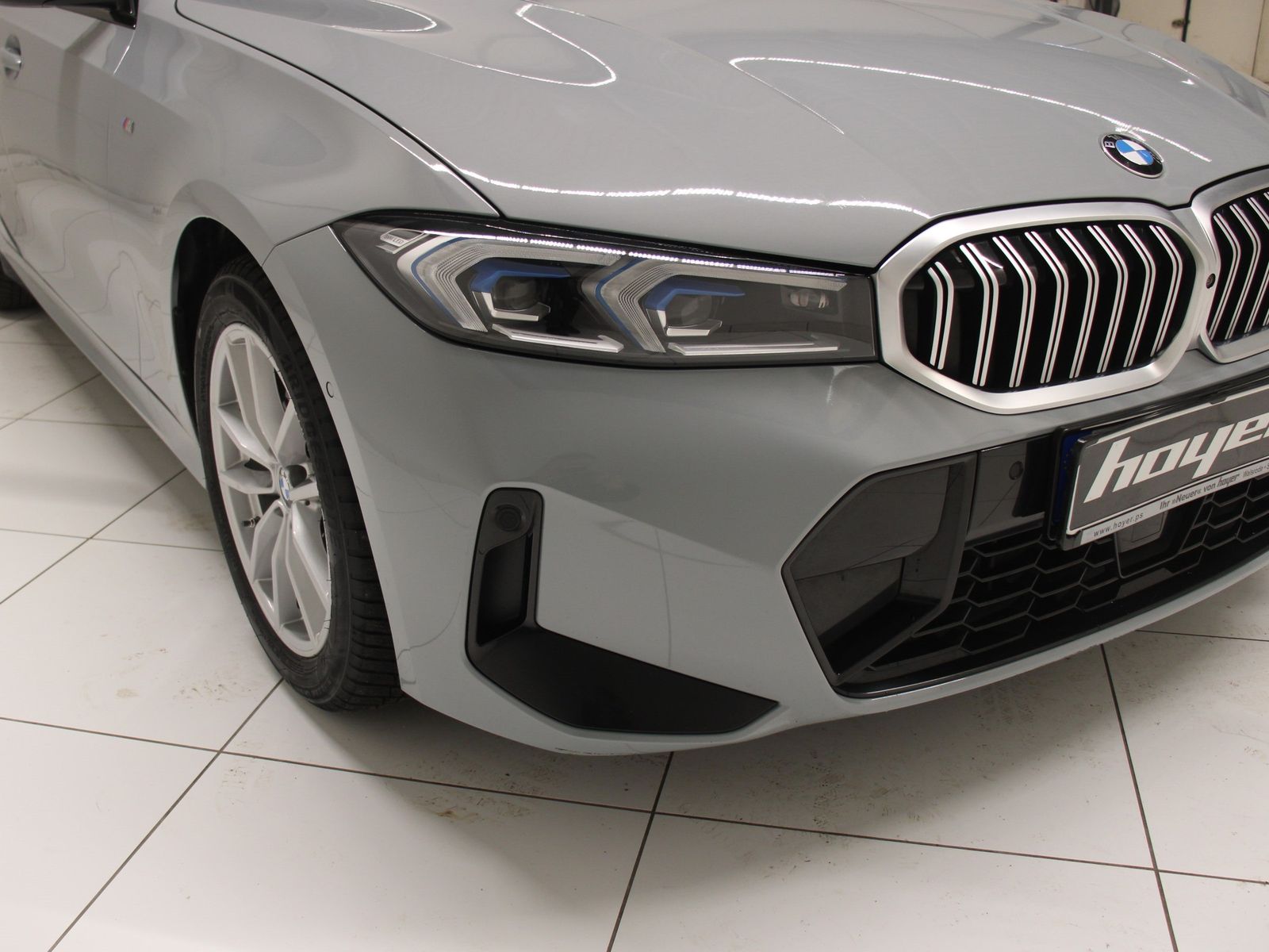 BMW 320d xDrive Touring M Sportpaket Head-Up HiFi