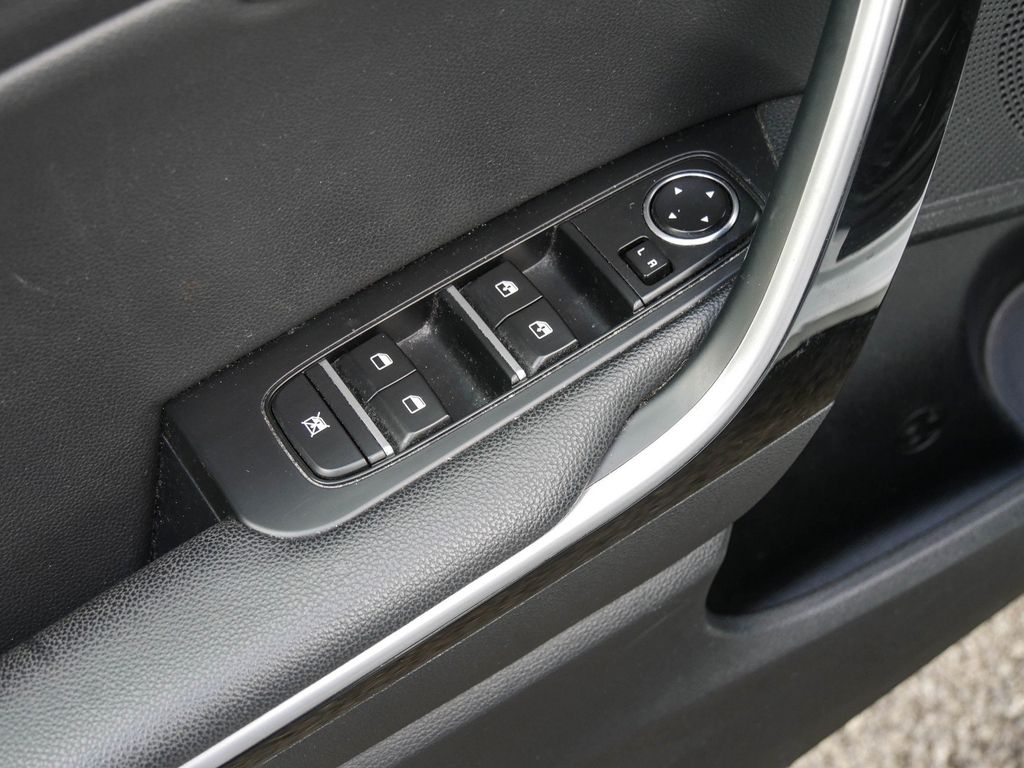 Kia cee'd SW 1.4 T-GDI DCT OPF Vision - Samsaru's Car Outlet