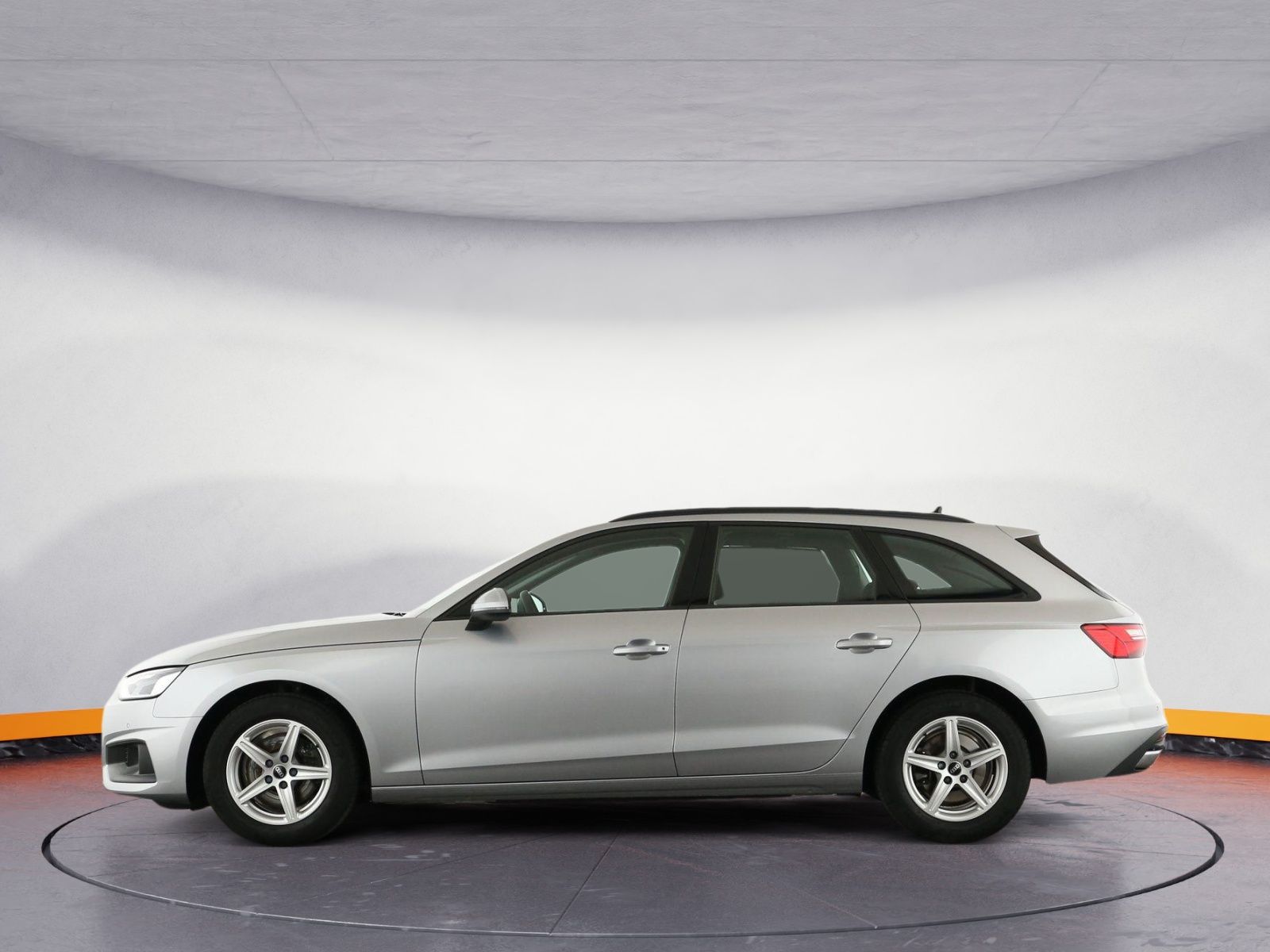 Audi A4 Avant 35 TDI S tronic - Samsaru's Car Outlet
