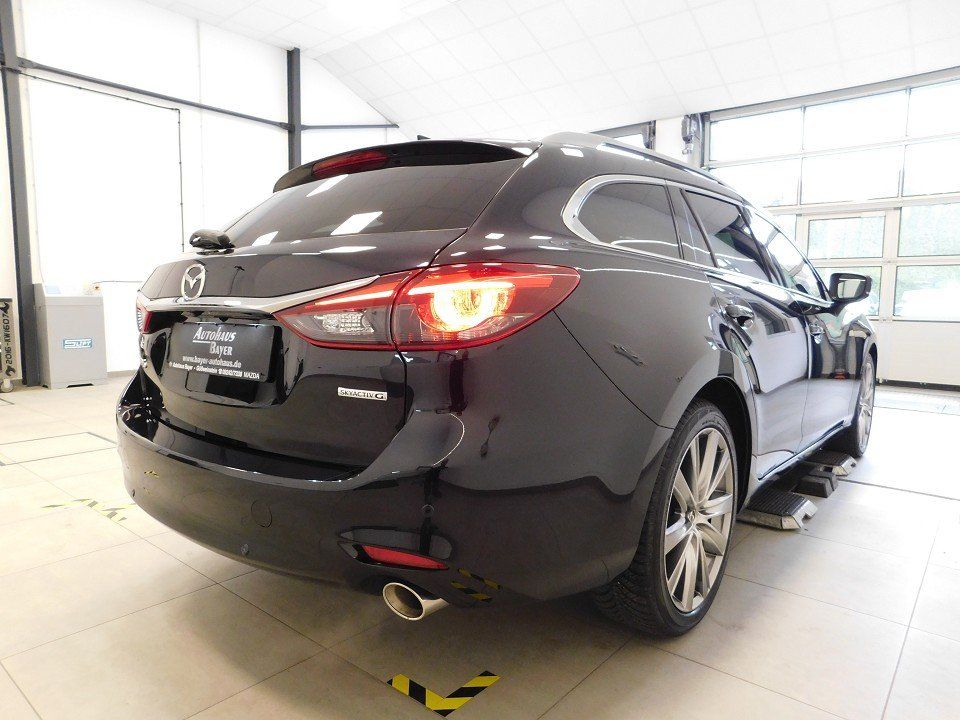 Mazda 6 Kombi 2.5L SKY-G 194 6AT TAKUMI /VOLL/Leder/BO