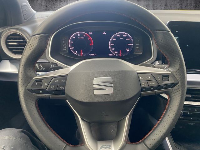 Seat Arona 1.5 TSI FR DSG AHK+ACC+Full-LED+Navi+RFK