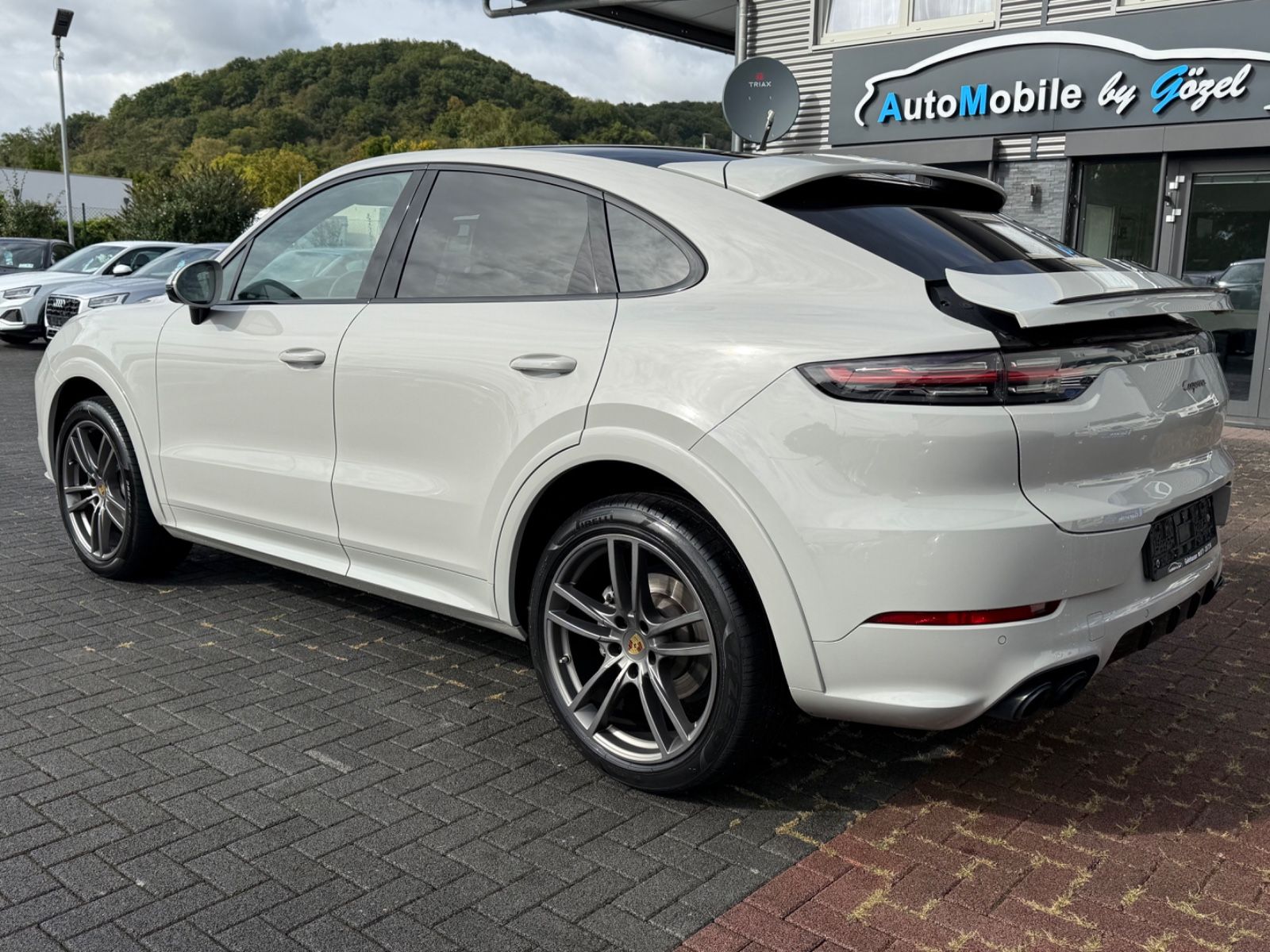 Porsche Cayenne Coupe Platinum Edition *1. Hand *Chrono