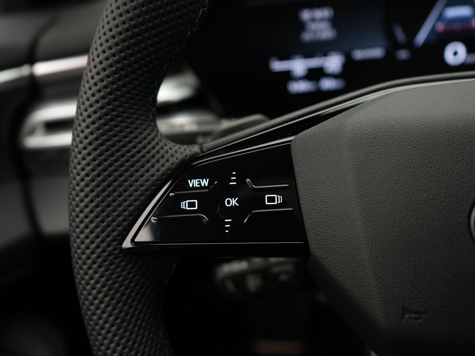 Audi A5 TFSI e-hybrid quattro,S-LiNE,AHK,MATRiX,360°