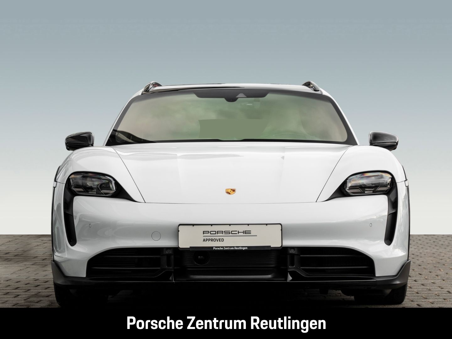 Porsche Taycan Turbo S Cross Turismo InnoDrive Head-Up