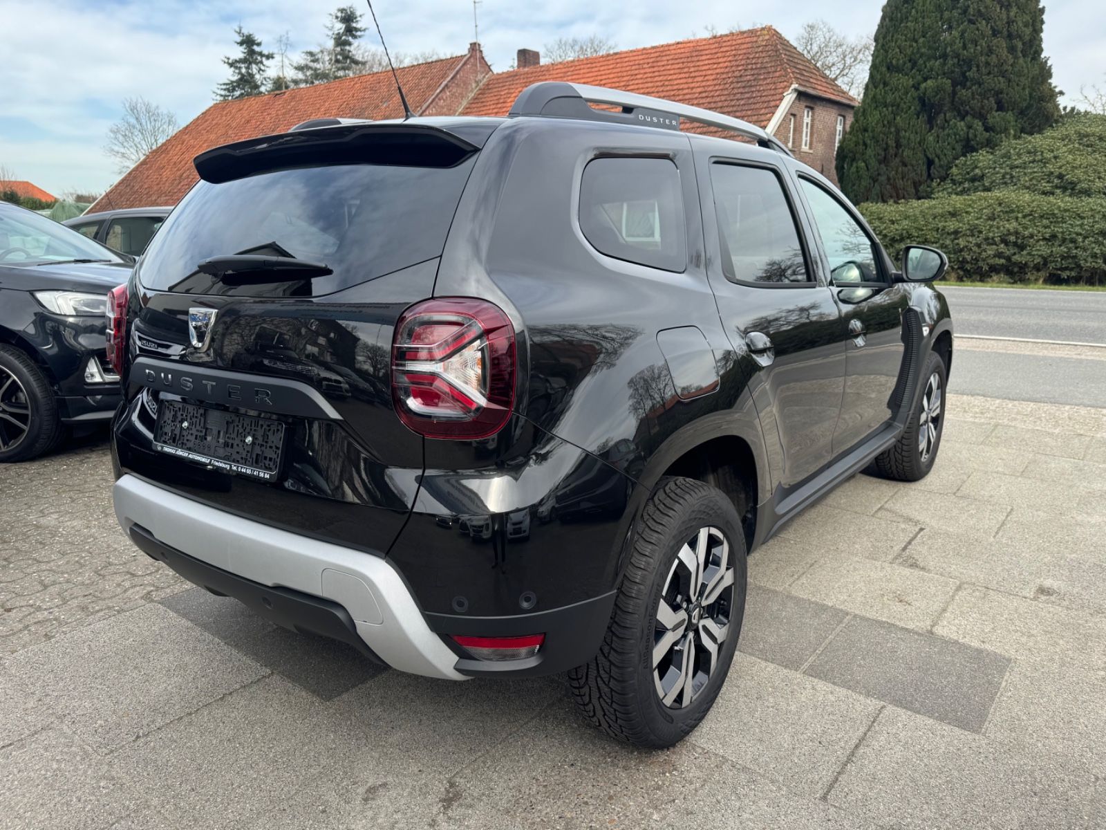 Dacia DUSTER TCe100 ECO-G 2WD PRESTIGE+*BIVALENT*LPG*" → "Dacia DUSTER TCe100 ECO-G 2WD PRESTIGE+*BIVALENT*LPG* - Samsaru's Car Outlet