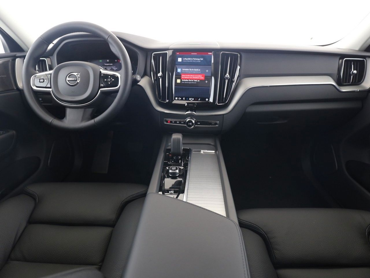 Volvo XC60 B4 Plus Dark AWD*Standh*360°*
