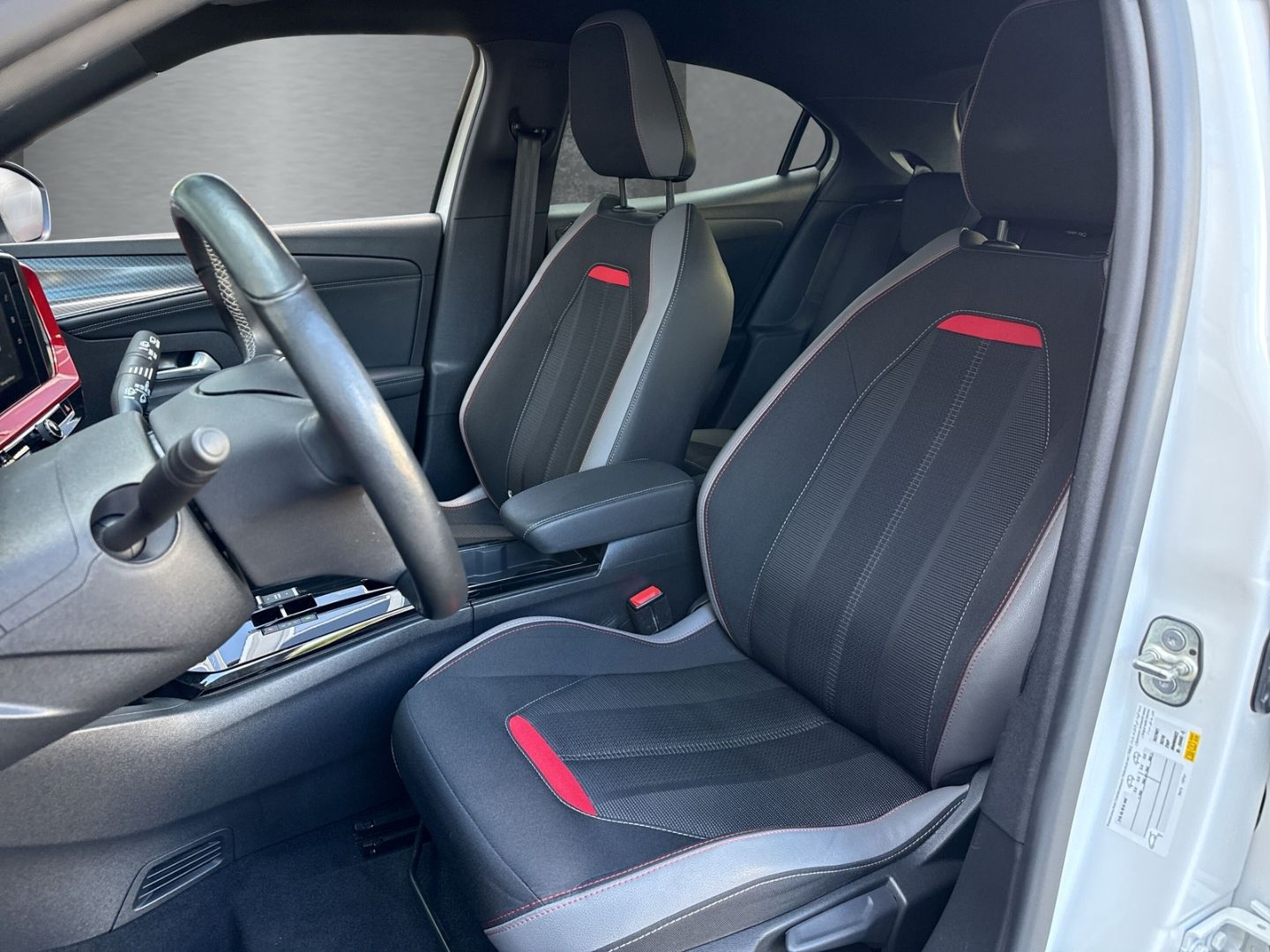 Opel Mokka-e GS Line - Samsaru's Car Outlet