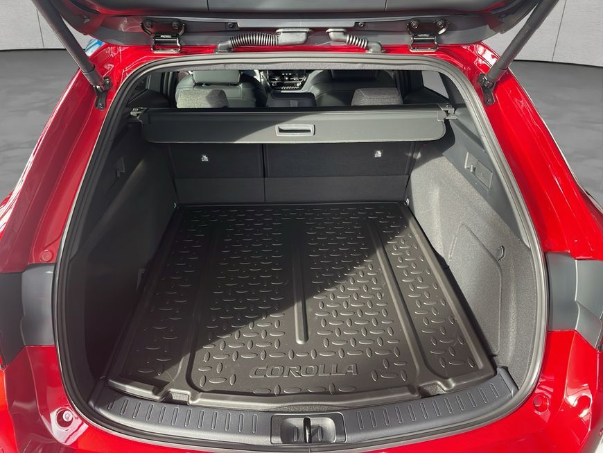 Toyota Corolla 2.0 Hybrid Touring Sports Teamplayer