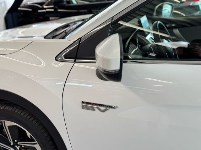Mitsubishi Eclipse Cross Mitsubishi Plug-In Hybrid Plus MJ2