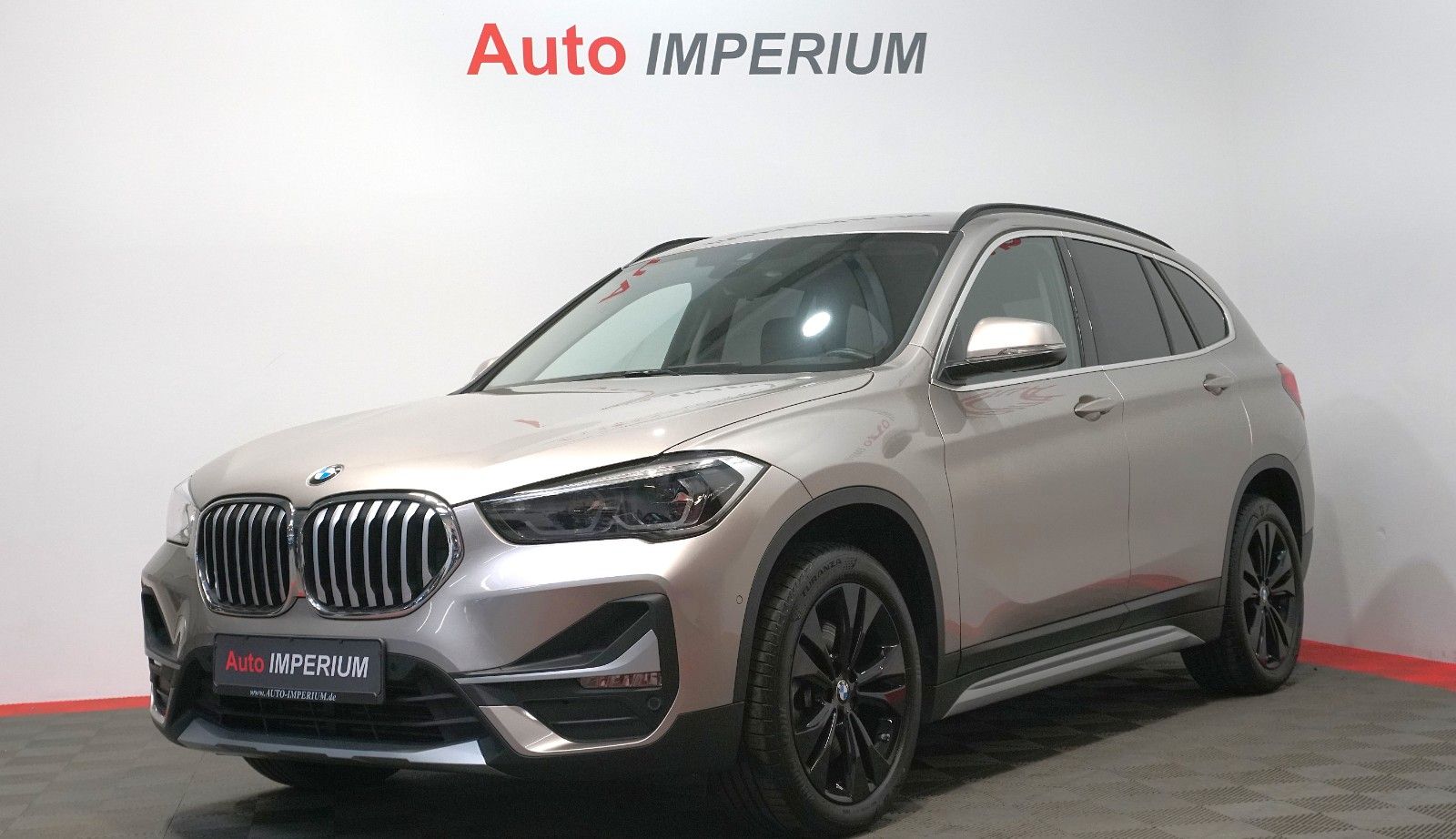 BMW X1 xDrive 20 d xLine - Samsaru's Car Outlet