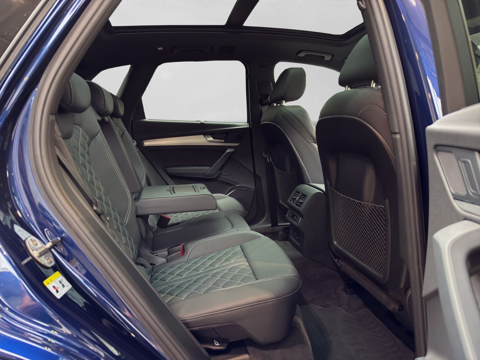 Audi Q5 45 TFSI Q S LINE - Samsaru's Car Outlet
