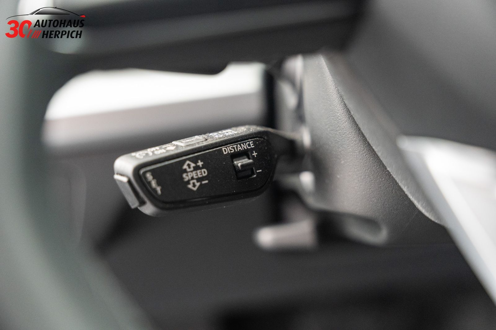 Audi Q5 40 TDI quattro S-Line RFK SHZ DAB NAVI AHK LE