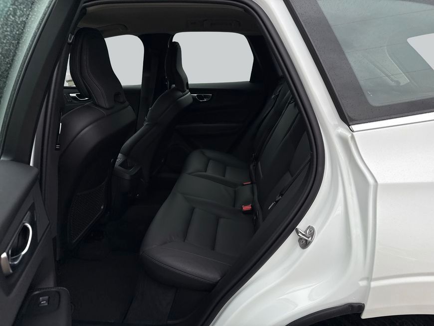 Volvo XC60 B5 B AWD Core