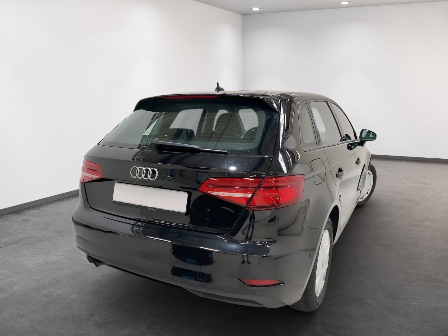 Audi A3 Sportback 35 TDI - Samsaru's Car Outlet