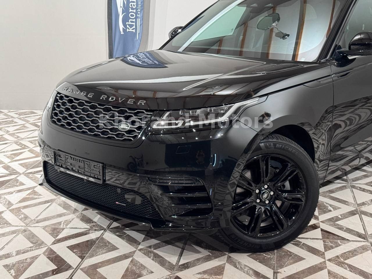 Range Rover Velar R-Dynamic SE - Samsaru's Car Outlet