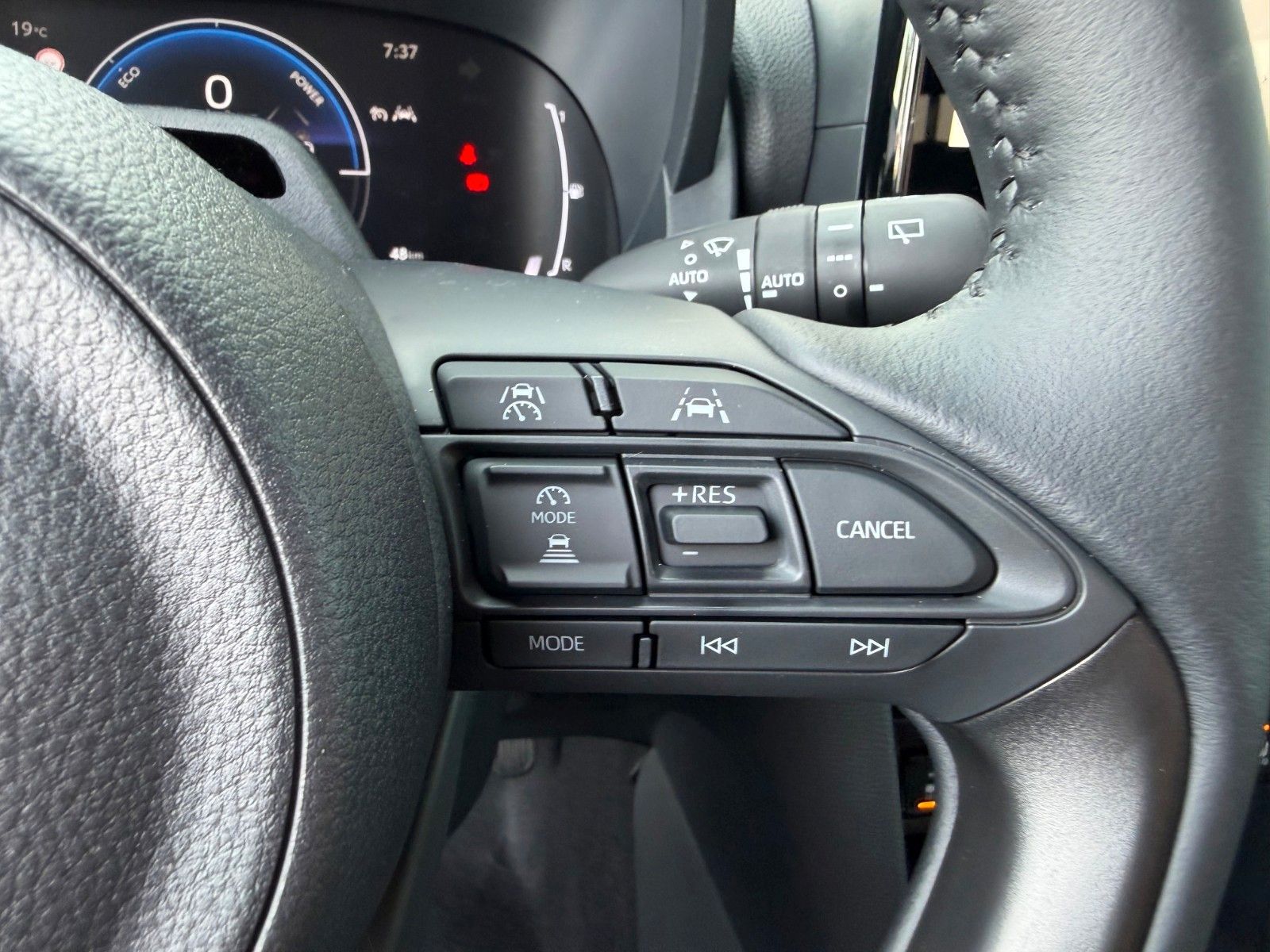 Toyota Yaris Cross Teamplayer Technik-Paket Modell 2026