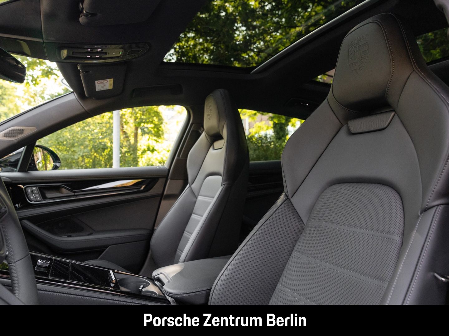 Porsche Panamera 4S E-Hybrid Surround-View Sportabgas