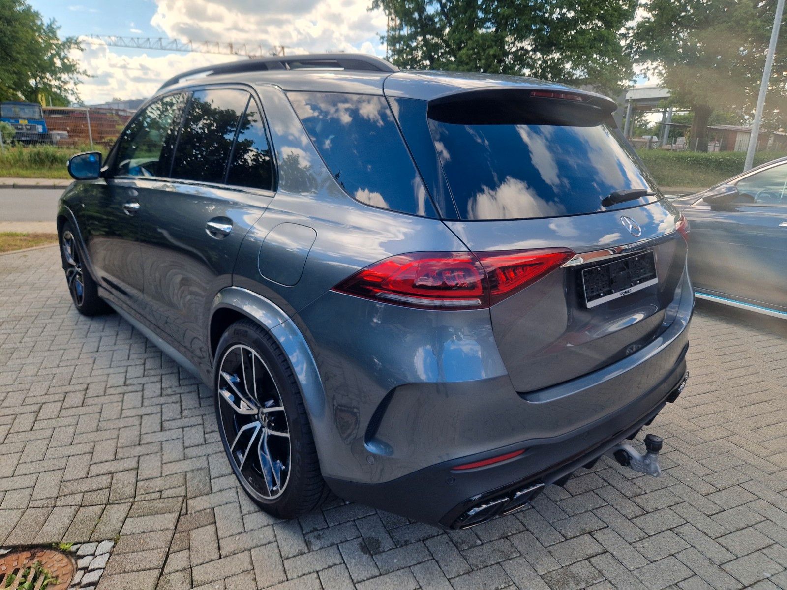 Mercedes-Benz GLE 350 de 4M 9G-TRONIC AMG Line Türen Servosch