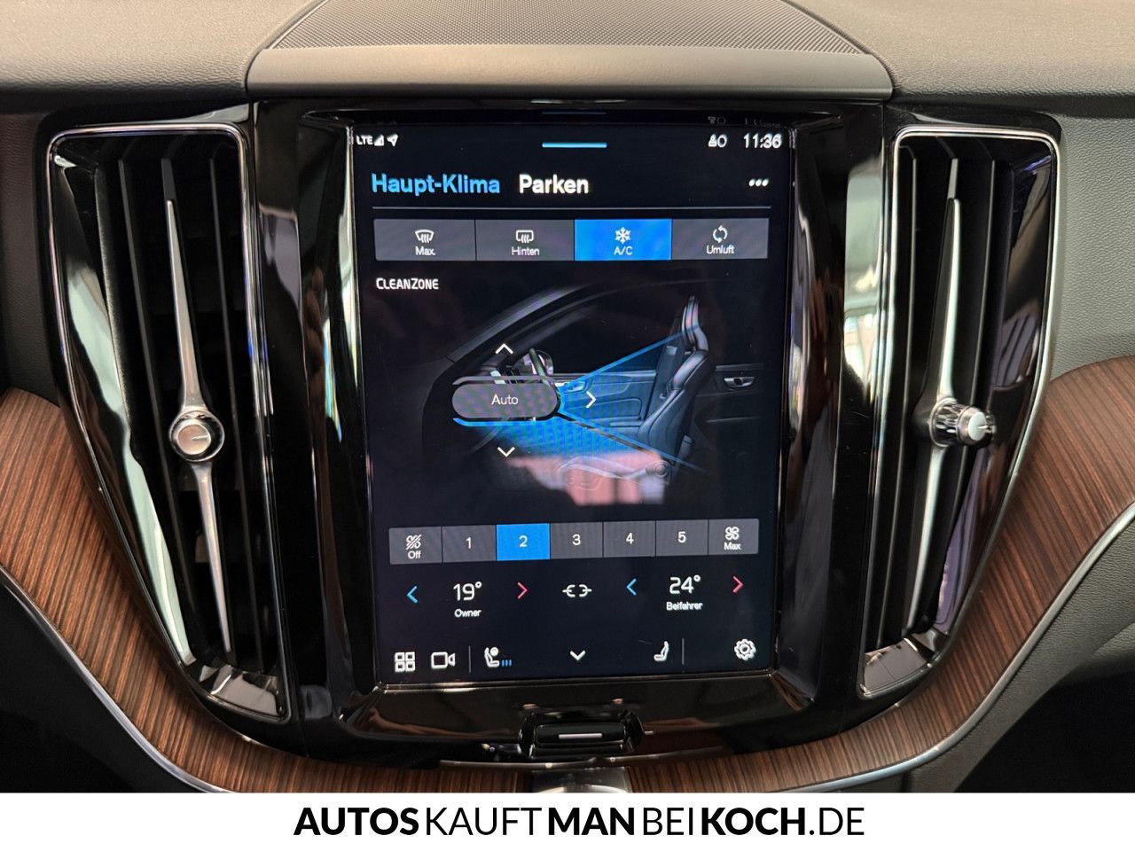 Volvo XC60 T6 Recharge AWD Plus ACC BLIS AHK STHz PANO