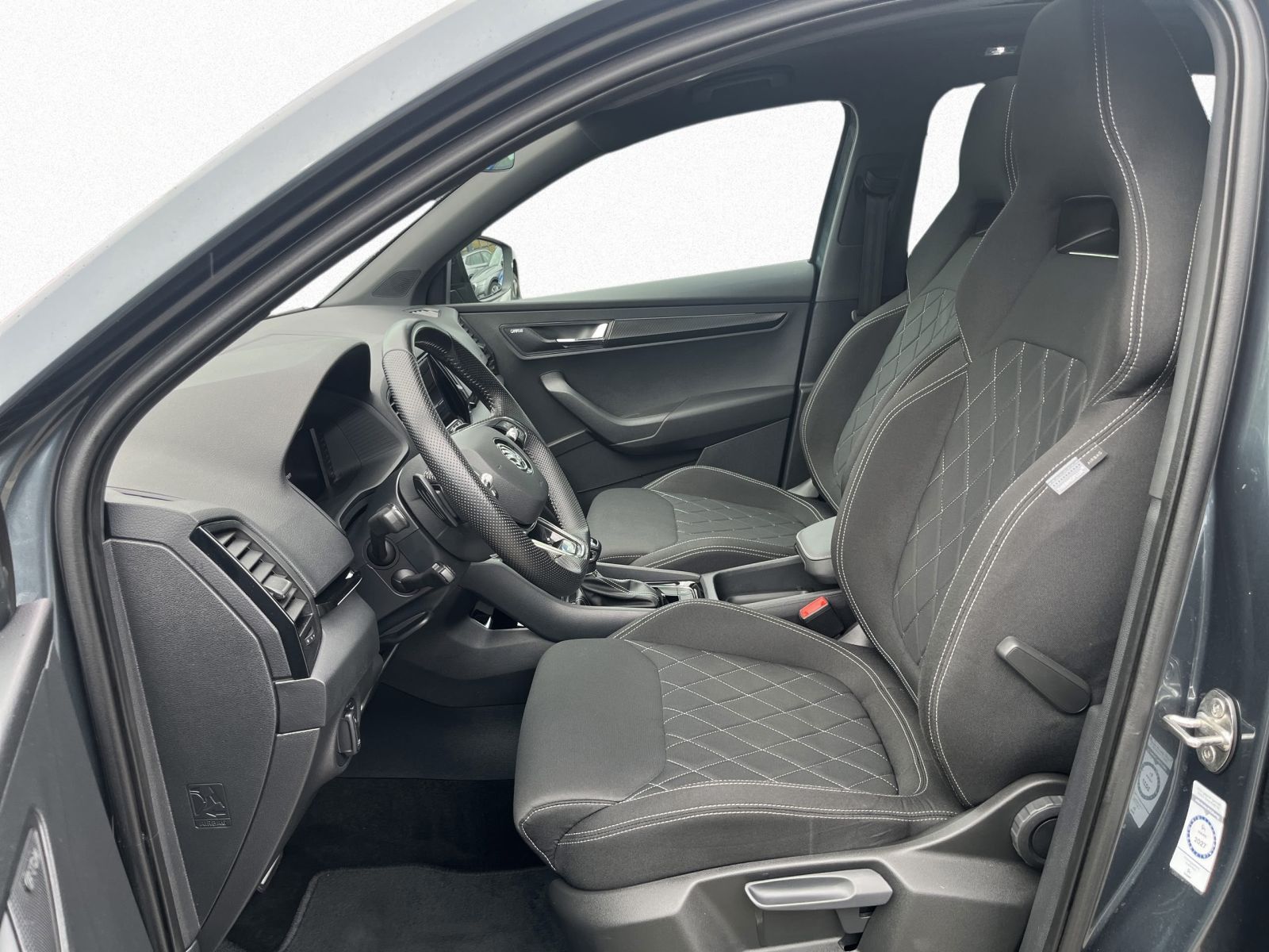 Skoda Karoq Sportline 1.5TSI DSG Navi LED Panorama ACC