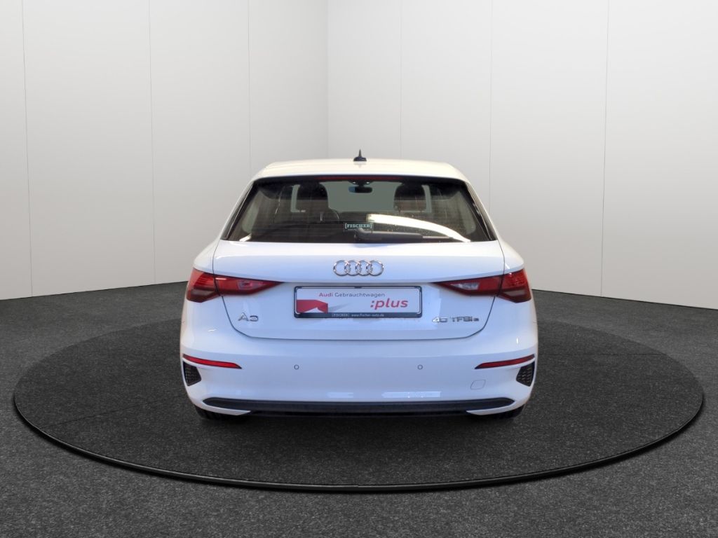 Audi A3 Sportback 40TFSIe S tronic LED Navi SHZ GRA P