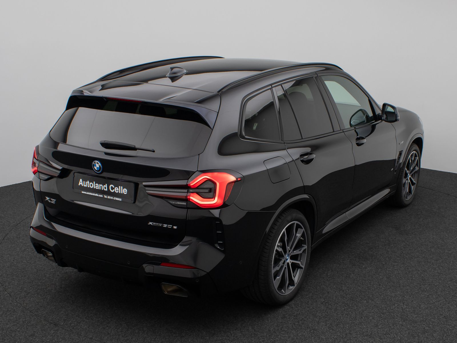 BMW X3 xD30e M Sport - Samsaru's Car Outlet