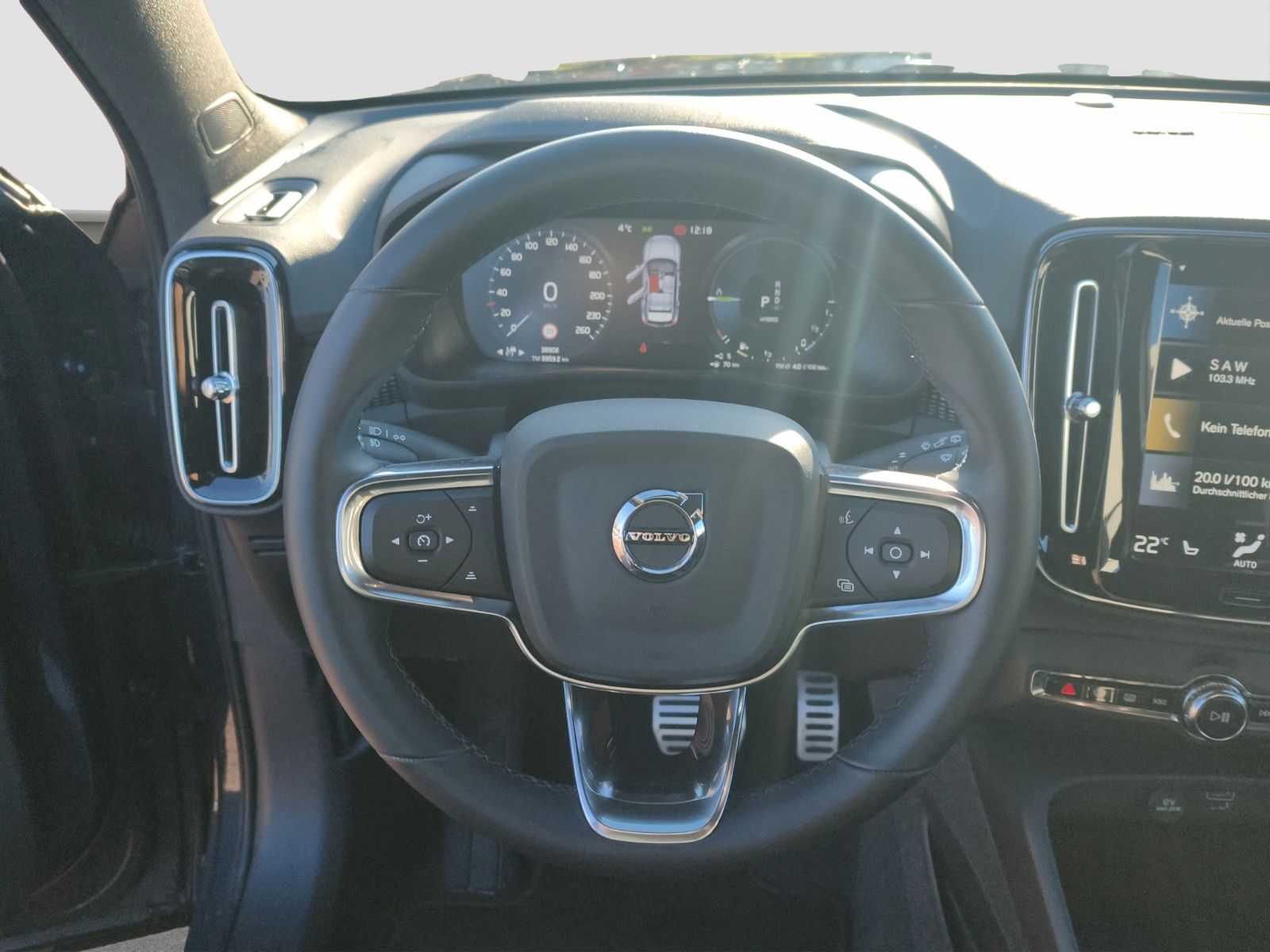 Volvo XC40 T5 R Design Recharge Plug-In Hybrid FWD