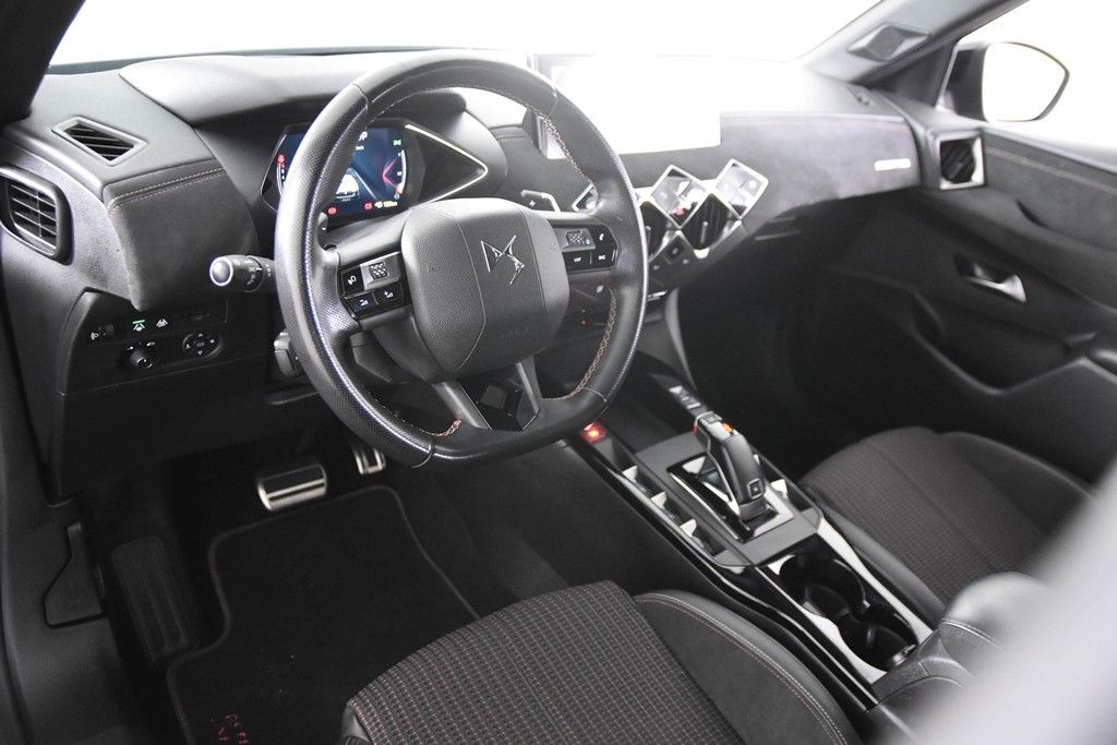DS Automobiles DS3 Crossback Performance Line - Samsaru's Car Outlet