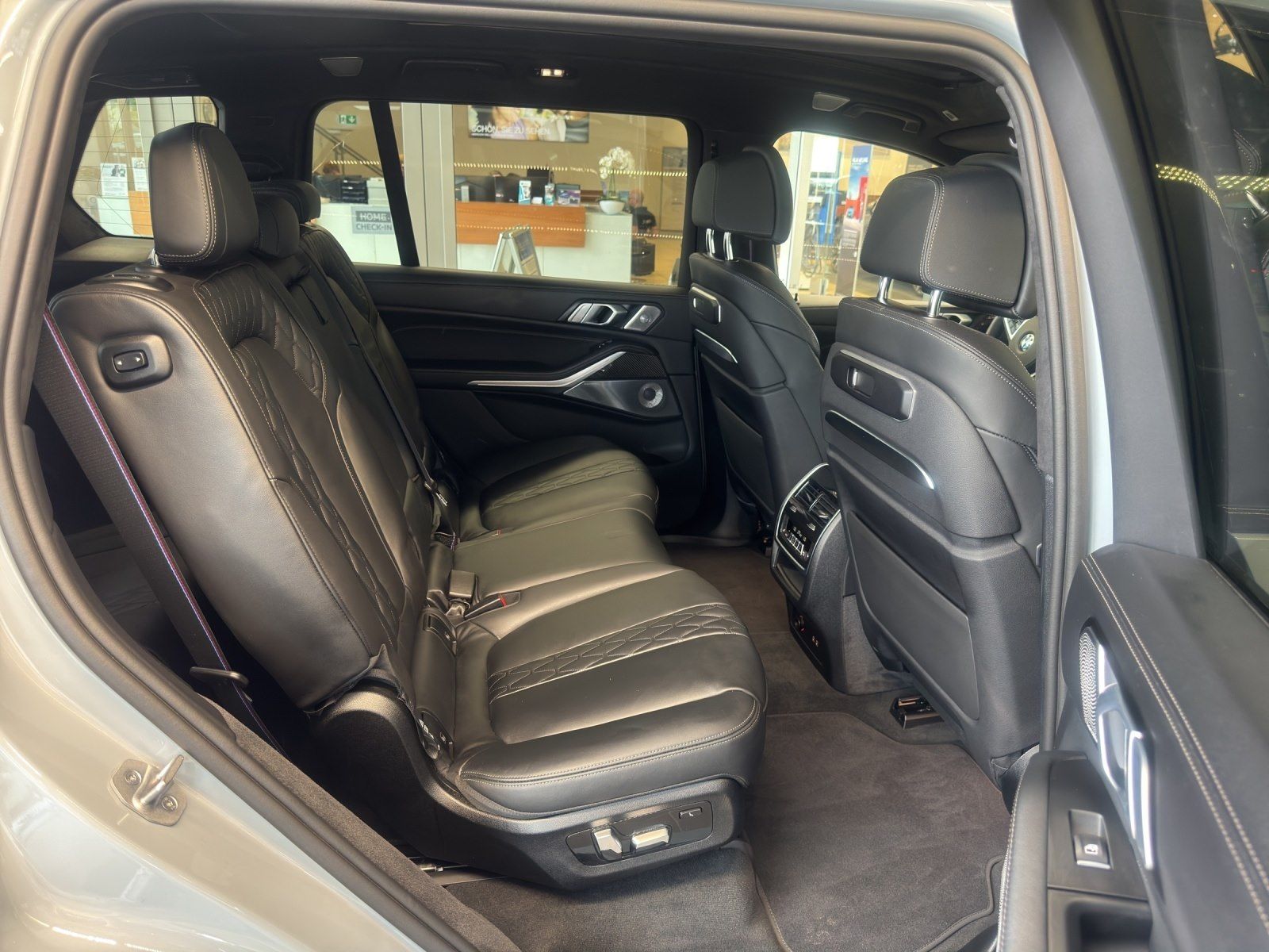 BMW X7 xDrive40d | UPE 143.990,-| M Sport Pro| Bower