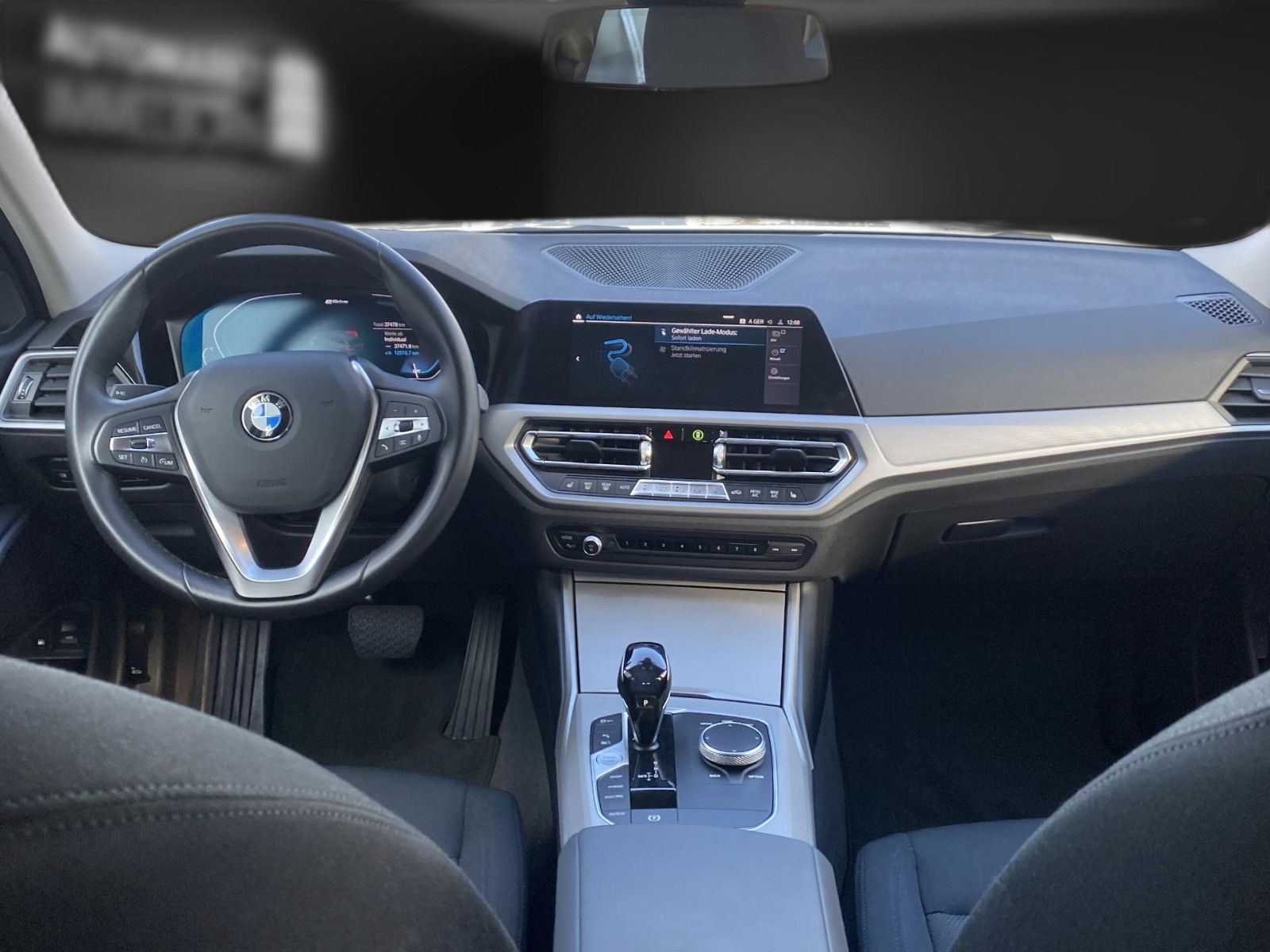 BMW 330 e - Samsaru's Car Outlet