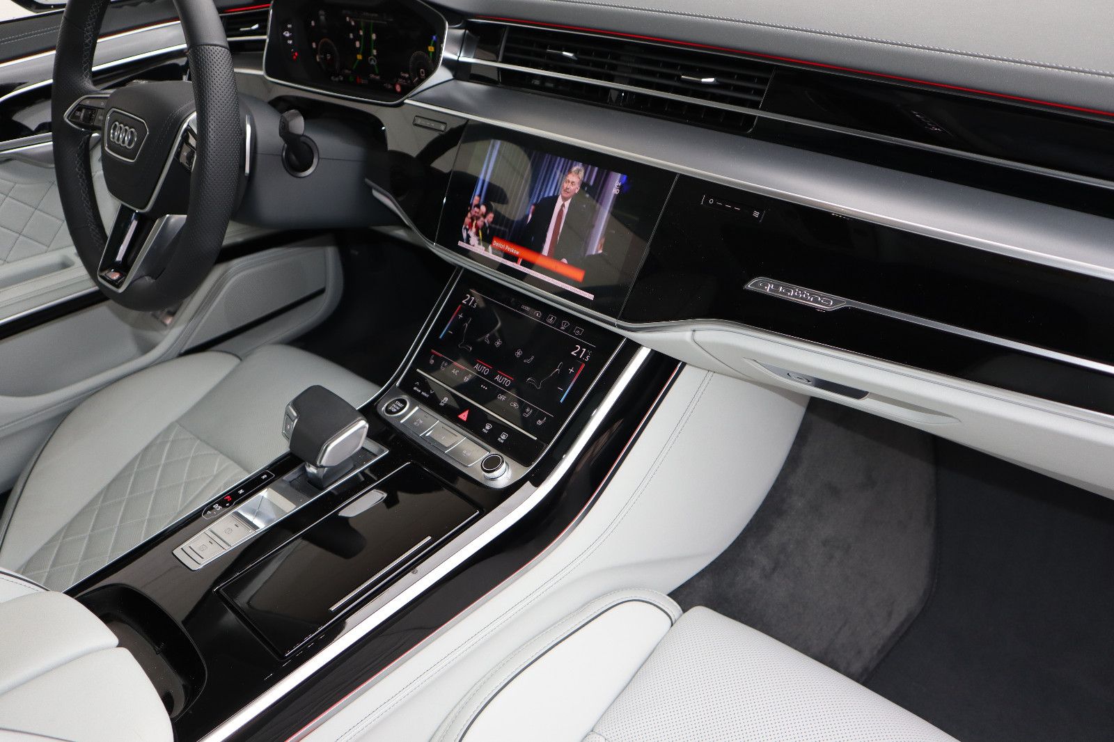 Audi A8L 60 TFSIe lang exclusive - Samsaru's Car Outlet