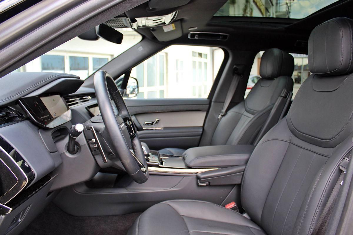 Range Rover Sport 3.0 SDV6 - Samsaru's Car Outlet